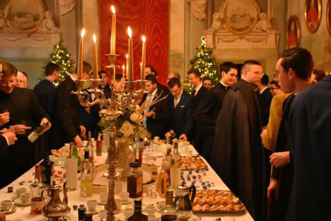 Le café à la salle du Trône